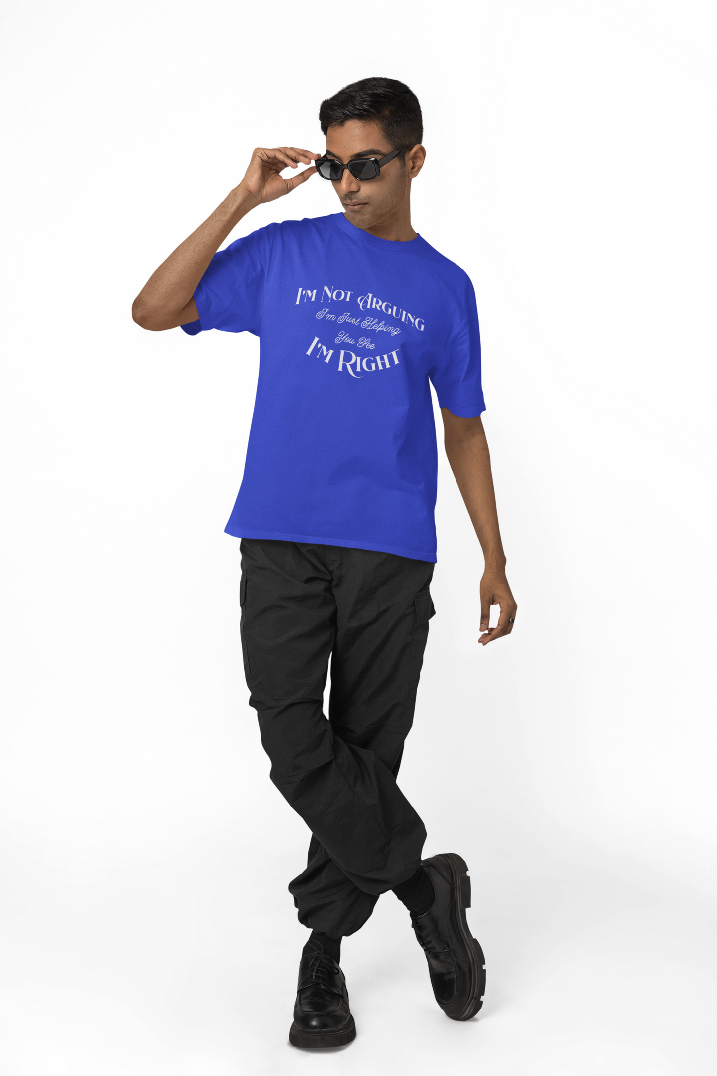 I'm not arguing.  I'm Just helping you see i'm right. Funny Quote Unisex Tee: Perfect for Friendships, Family Humor, Casual Wear, Gifts, Everyday Style
